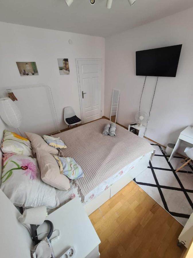 Apartament Francuska Pokoje Rooms Varsovie Extérieur photo